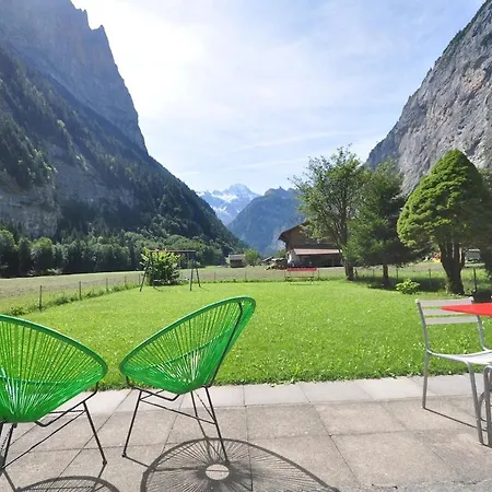 Waterfall Ferienhaus Lauterbrunnen
